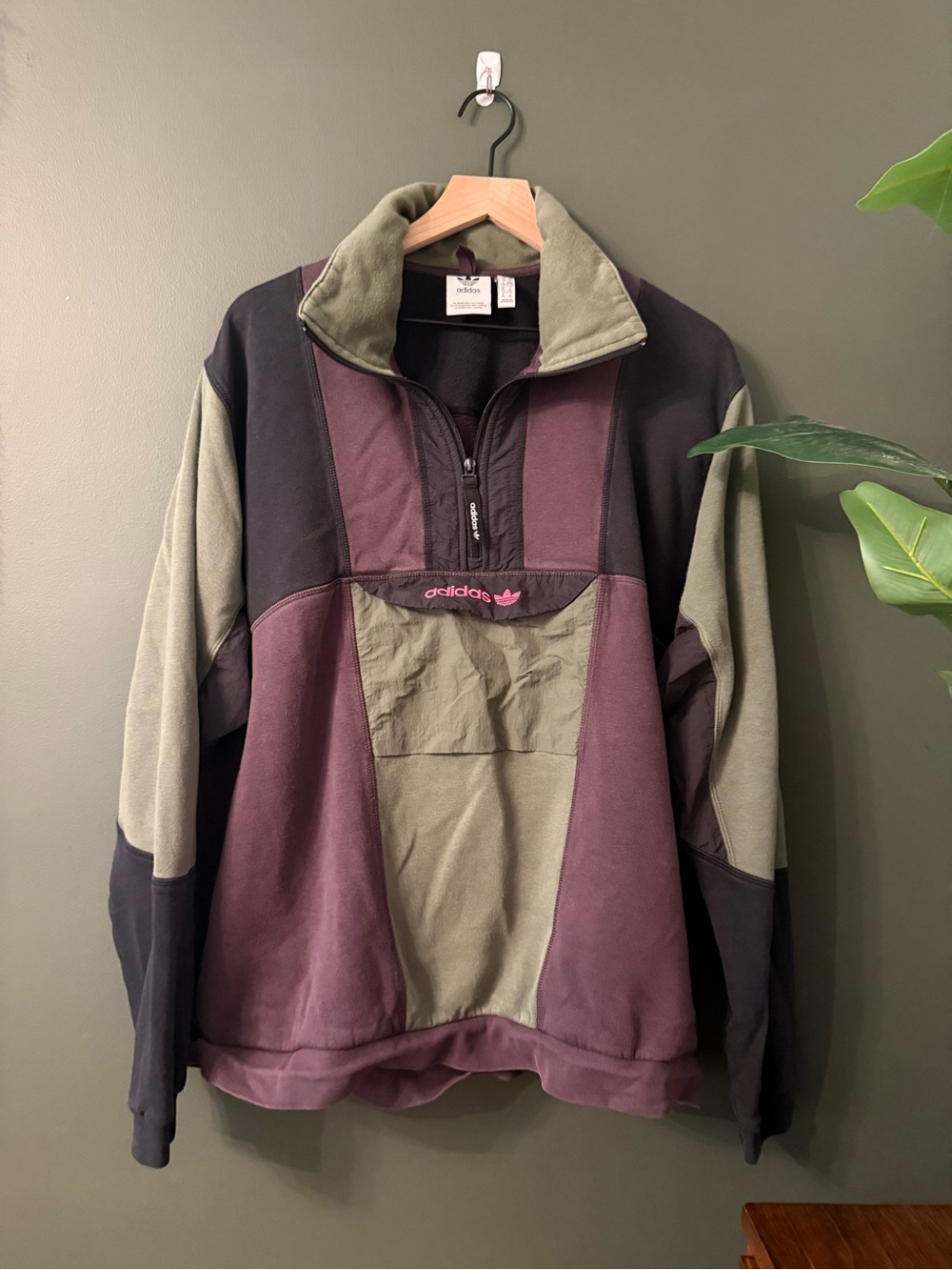 adidas Men’s Olive & Plum Colorblock Half-Zip Sweatshirt